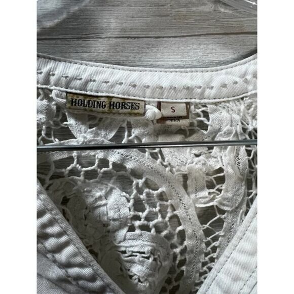 Anthropologie Holding‎ Horses Prairie White Chambray Shirt Small - Picture 5 of 8